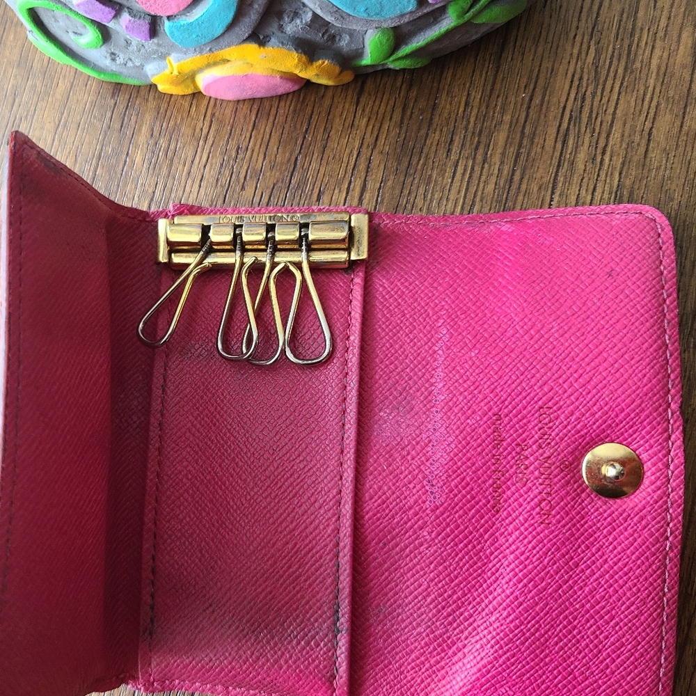 LOUIS VUITTON women's wallet/key holder - Picture 8 of 10